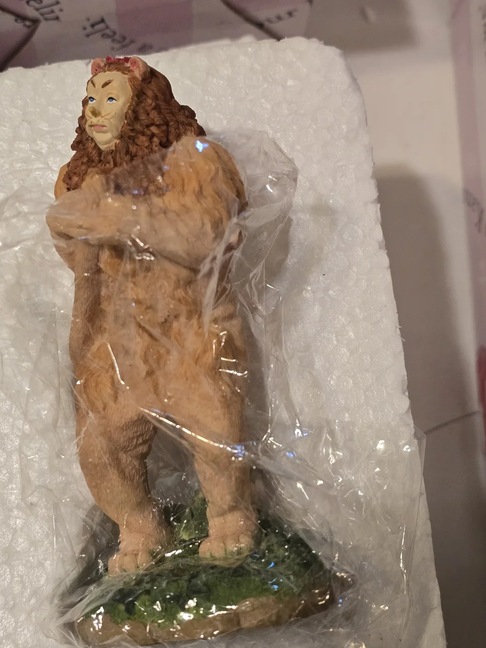 Enesco Wizard of Oz Set of 6 Dorothy, Scarecrow, Tin Man, Lion, Glinda, & Witch